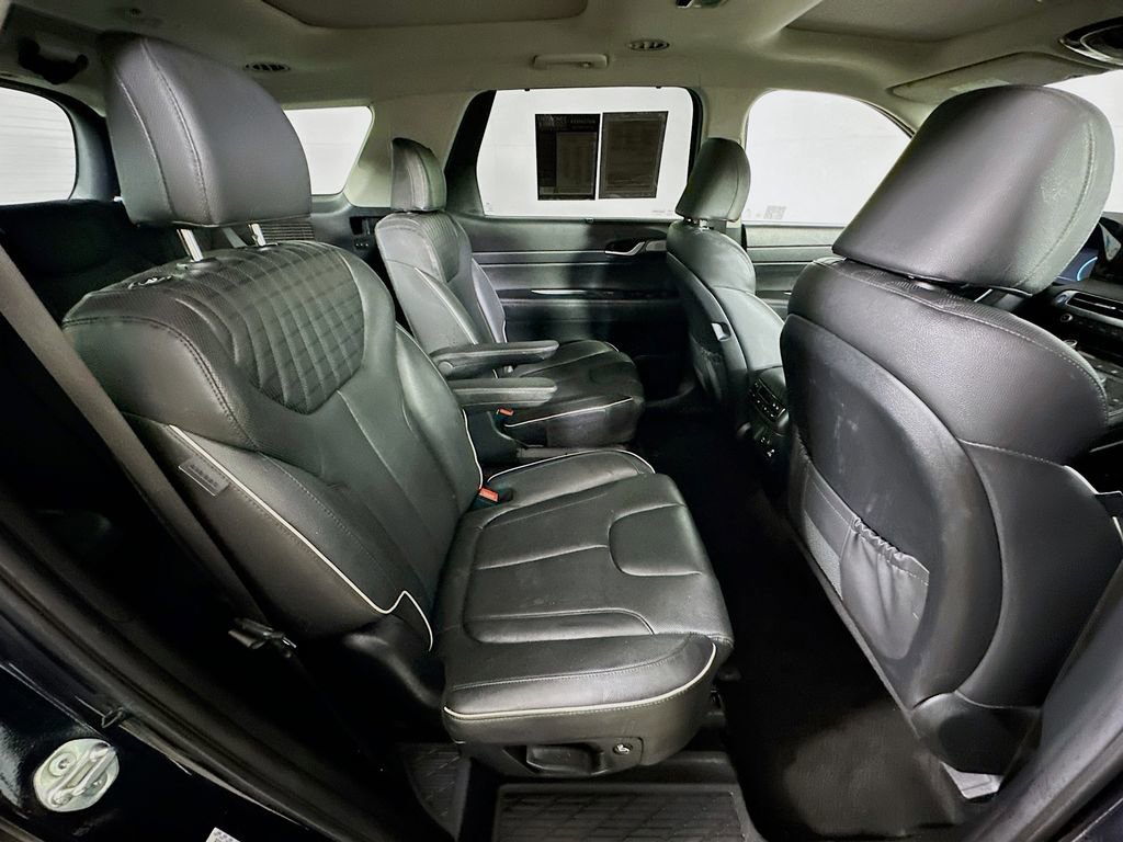 Used 2024 Hyundai Palisade Limited image 11