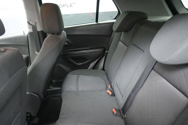 Used 2017 Chevrolet Trax LT FWD image 22