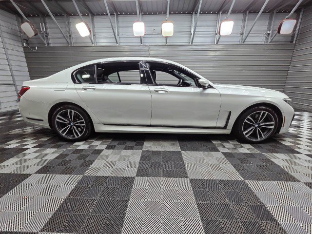 Used 2021 BMW 750i xDrive w/ M Sport Package AWD/4WD image 9