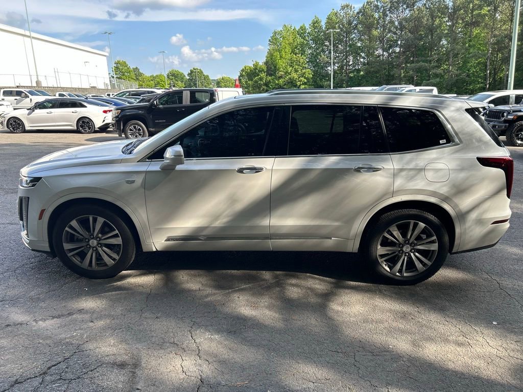 Used 2020 Cadillac XT6 Premium Luxury FWD image 4