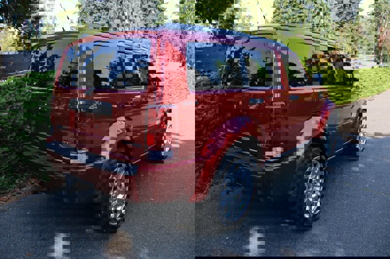 Used 2010 Dodge Nitro SE w/ Popular Equipment Group image 3