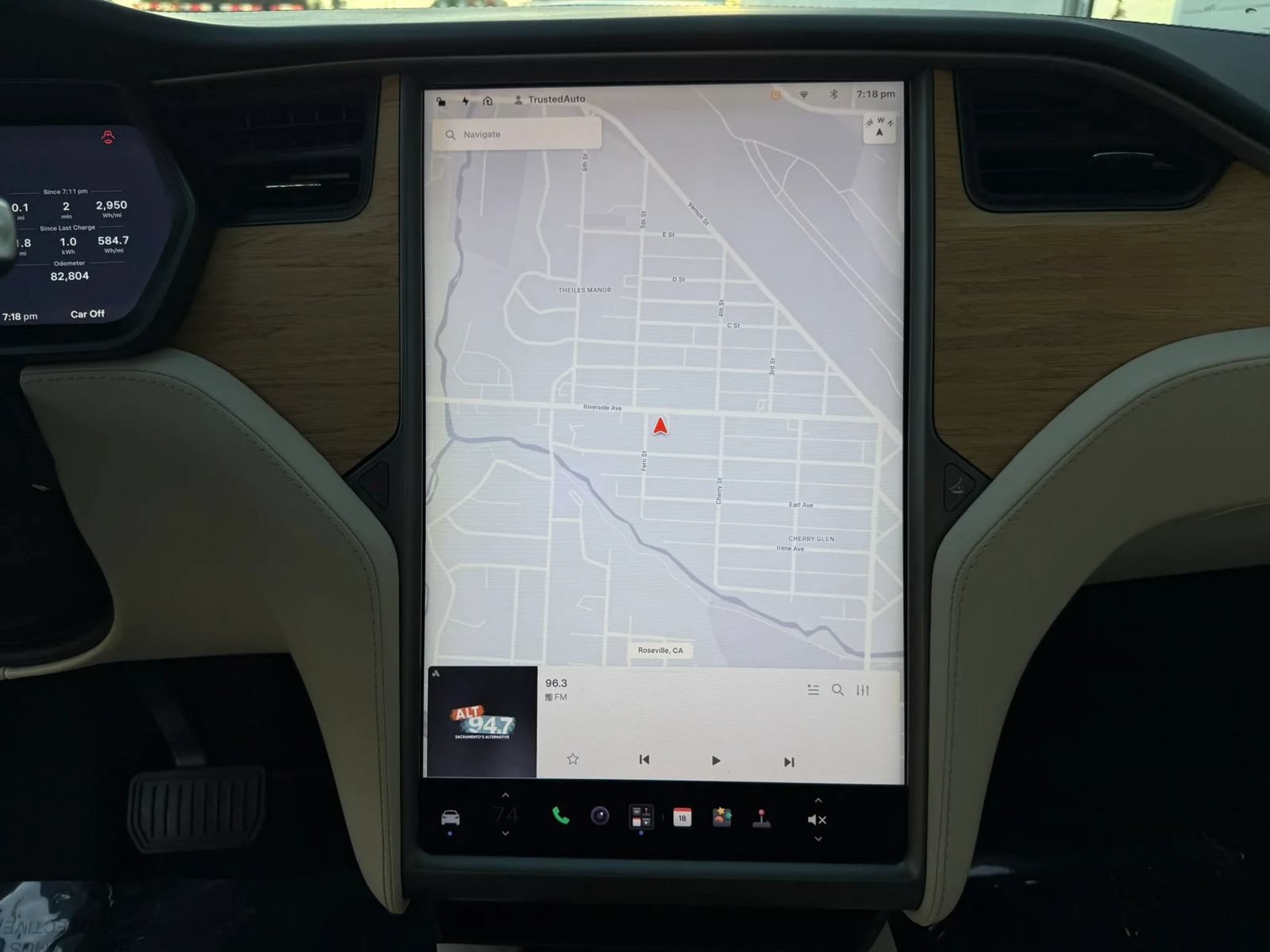 Used 2018 Tesla Model X 75D AWD/4WD image 24