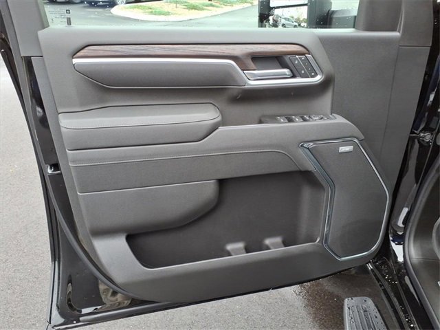 New 2026 GMC Sierra 2500 SLT w/ SLT Convenience Package image 20