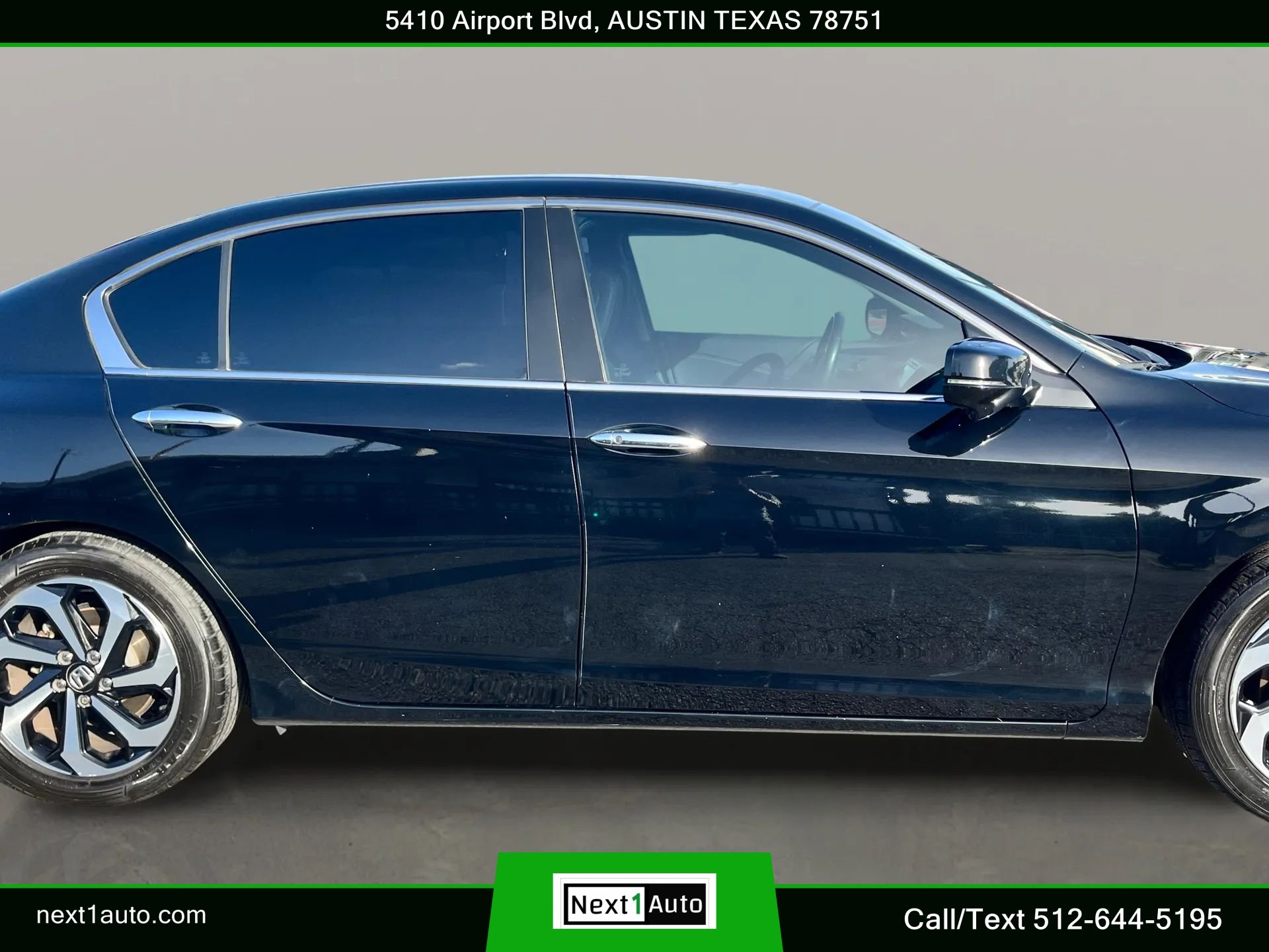 Used 2017 Honda Accord EX-L image 7