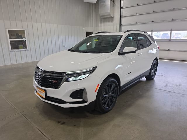 Used 2022 Chevrolet Equinox RS AWD/4WD image 4