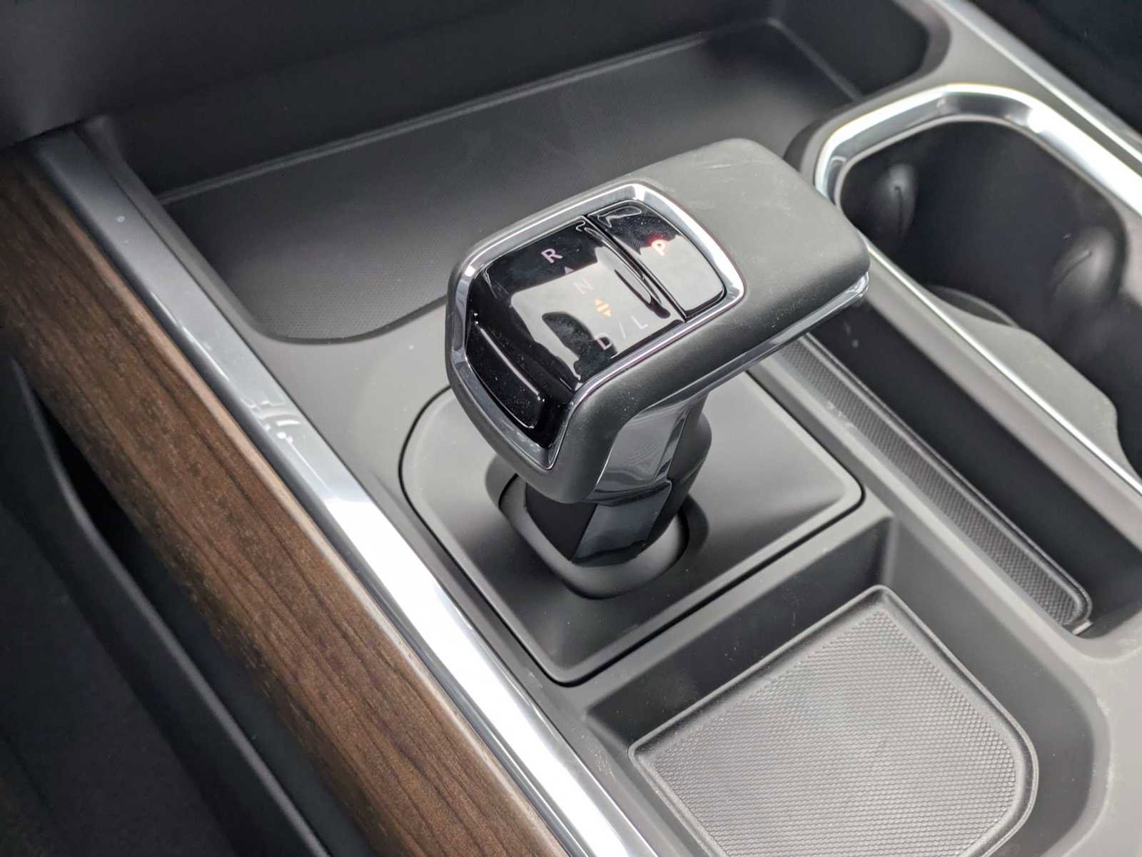 New 2026 Chevrolet Silverado 1500 High Country w/ Midnight Edition image 32