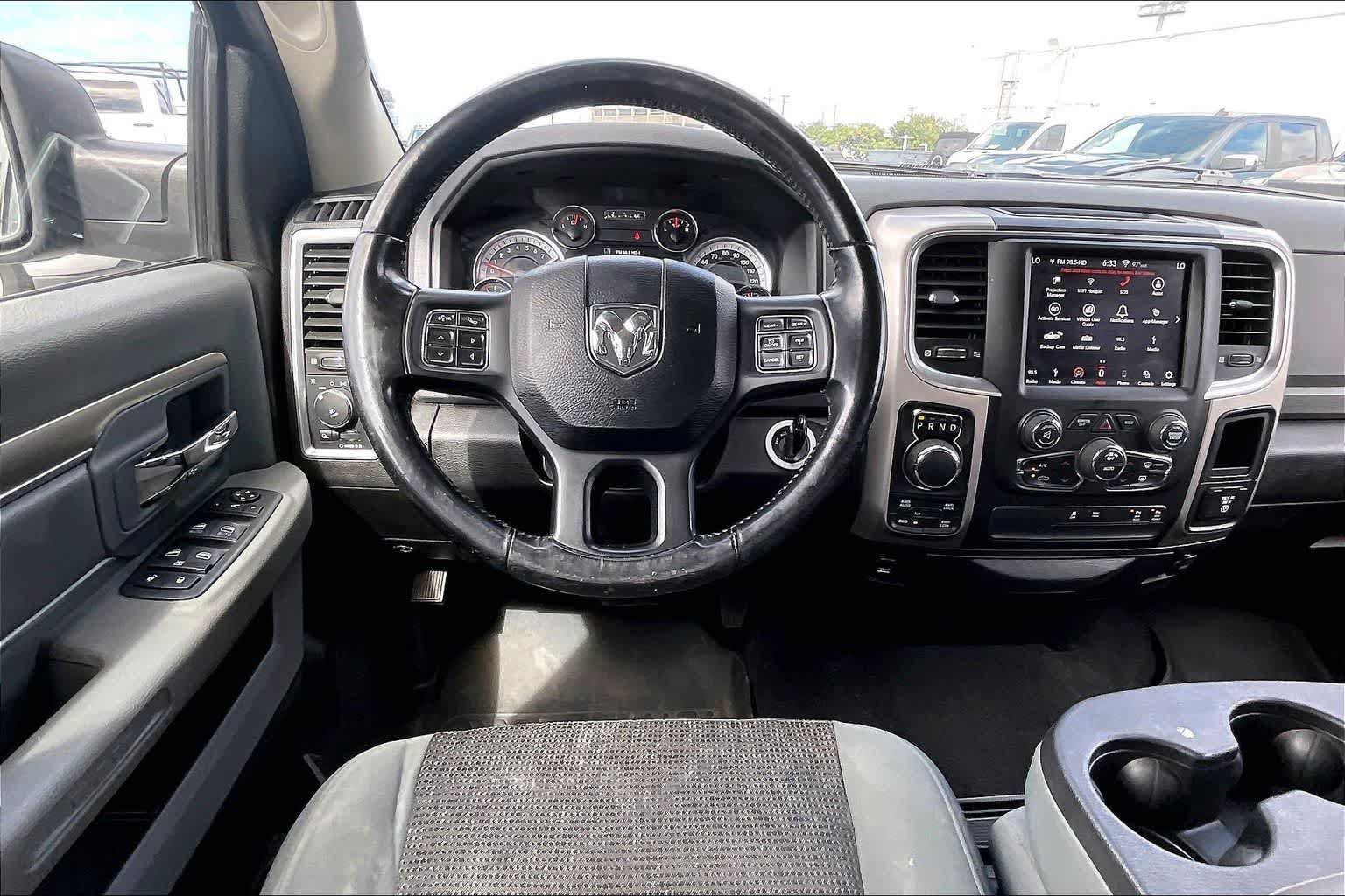 Used 2019 RAM 1500 Big Horn AWD/4WD image 14