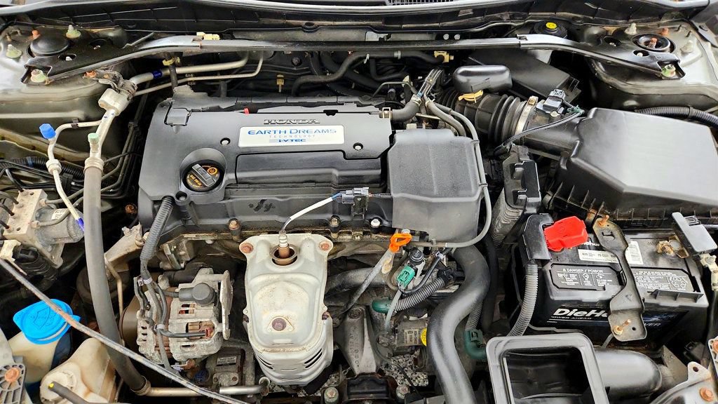 Used 2014 Honda Accord EX-L image 25