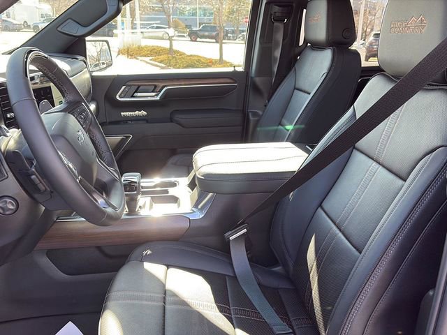 New 2026 Chevrolet Silverado 1500 High Country w/ Midnight Edition AWD/4WD image 9