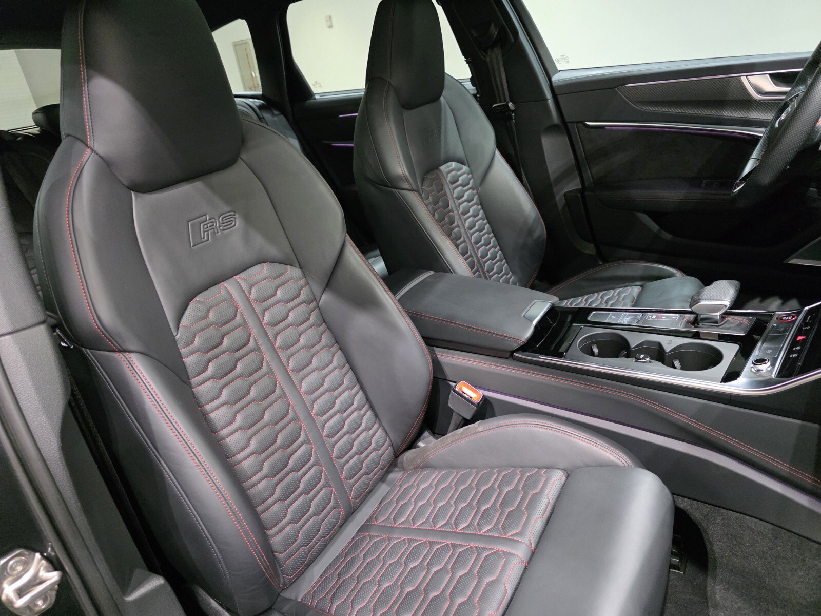 Used 2021 Audi RS 6 4.2 TFSI quattro image 22
