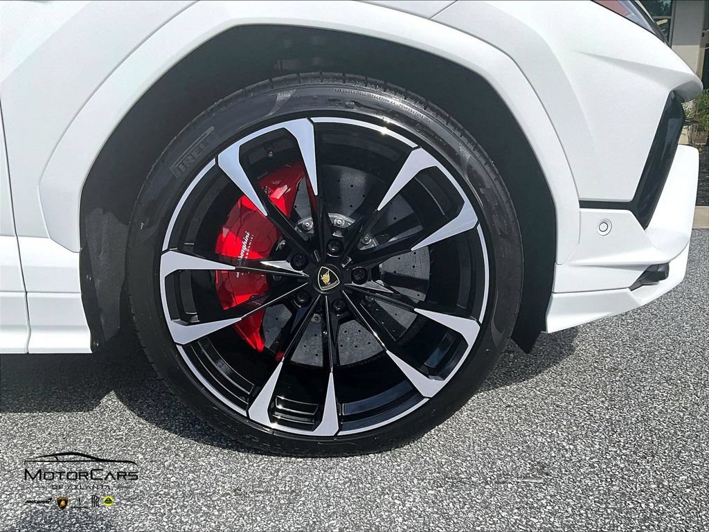 Used 2024 Lamborghini Urus S AWD/4WD image 30
