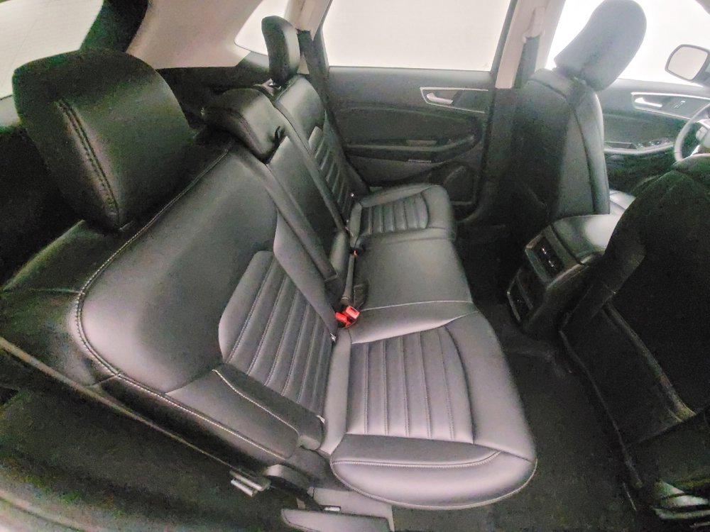 Used 2024 Ford Edge SEL image 19