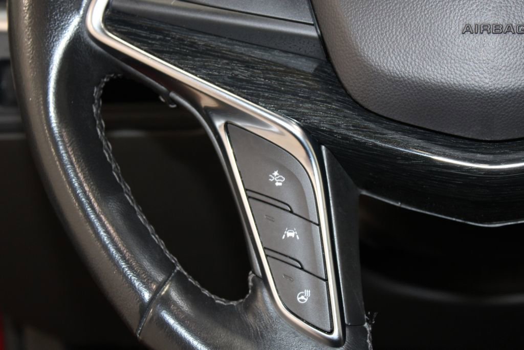 Used 2023 Cadillac XT5 Premium Luxury image 36