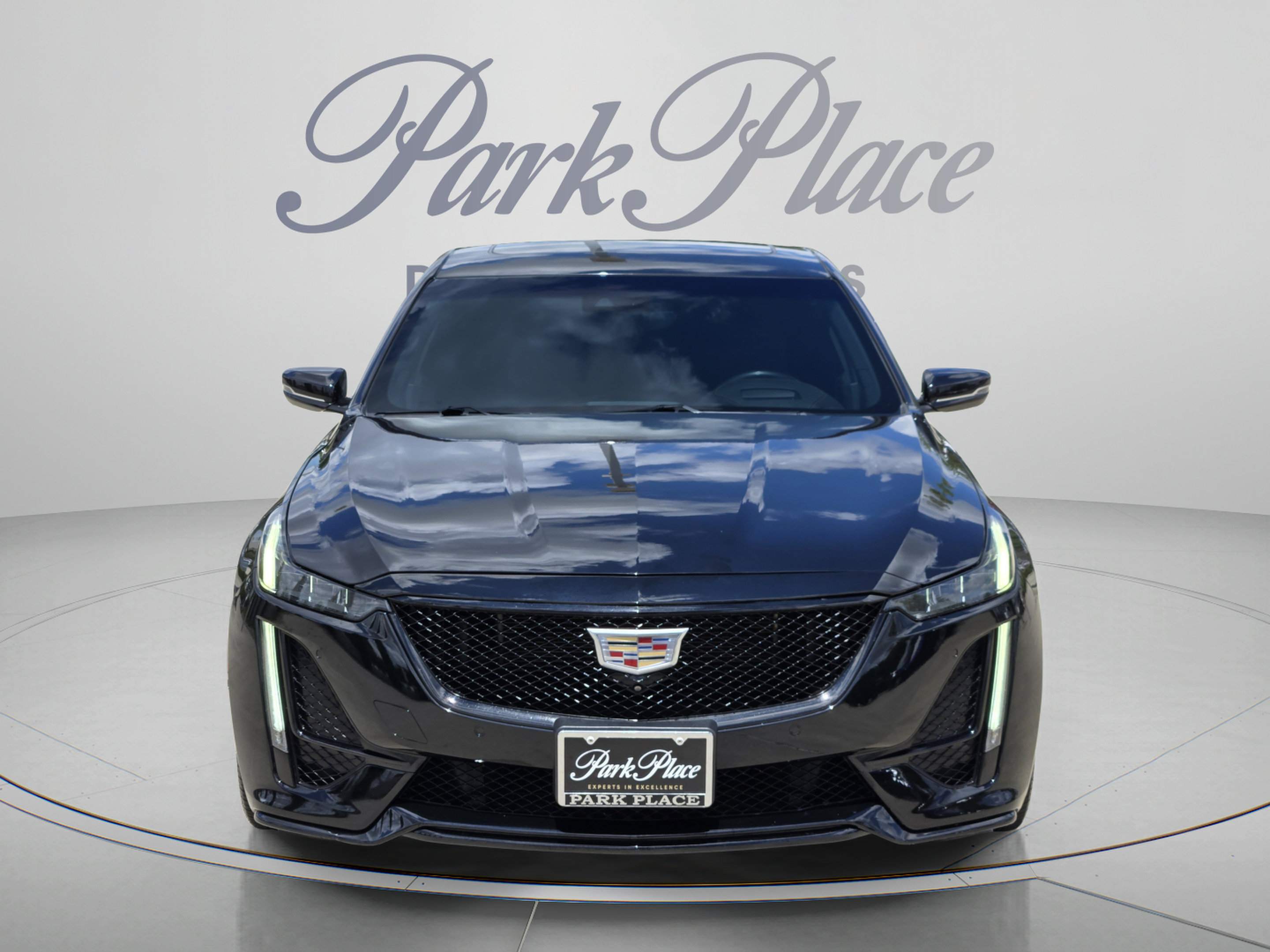 Used 2022 Cadillac CT5 V w/ Premium Package RWD image 8