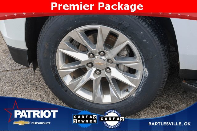 Used 2023 Chevrolet Suburban Premier image 7