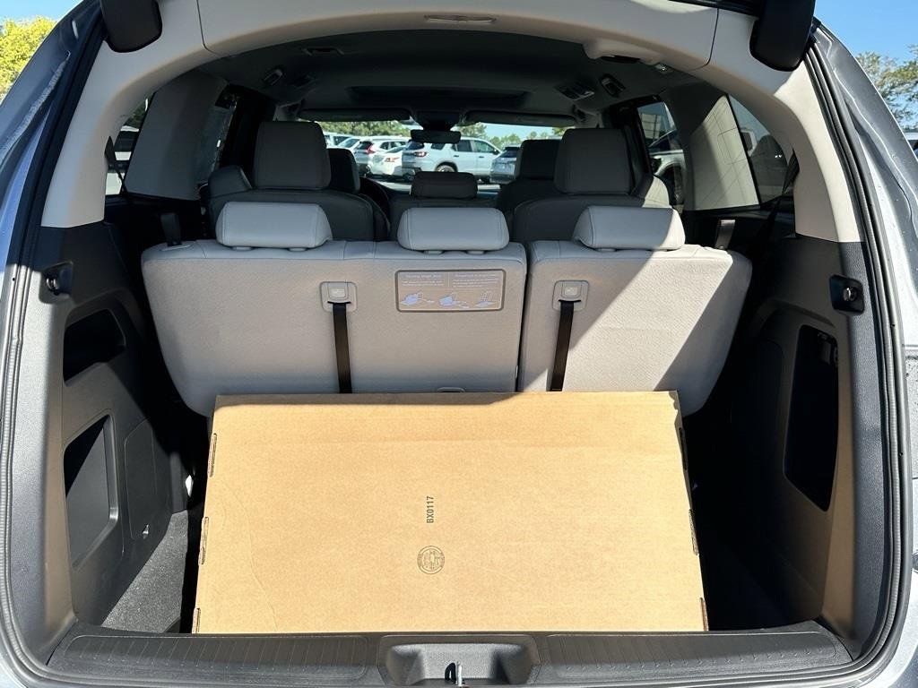 New 2026 Honda Odyssey EX-L image 10