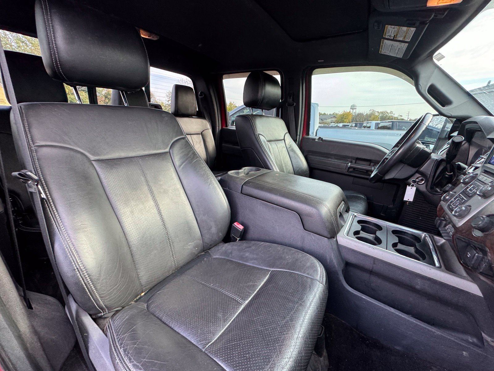 Used 2016 Ford F350 Lariat w/ Lariat Ultimate Package AWD/4WD image 32