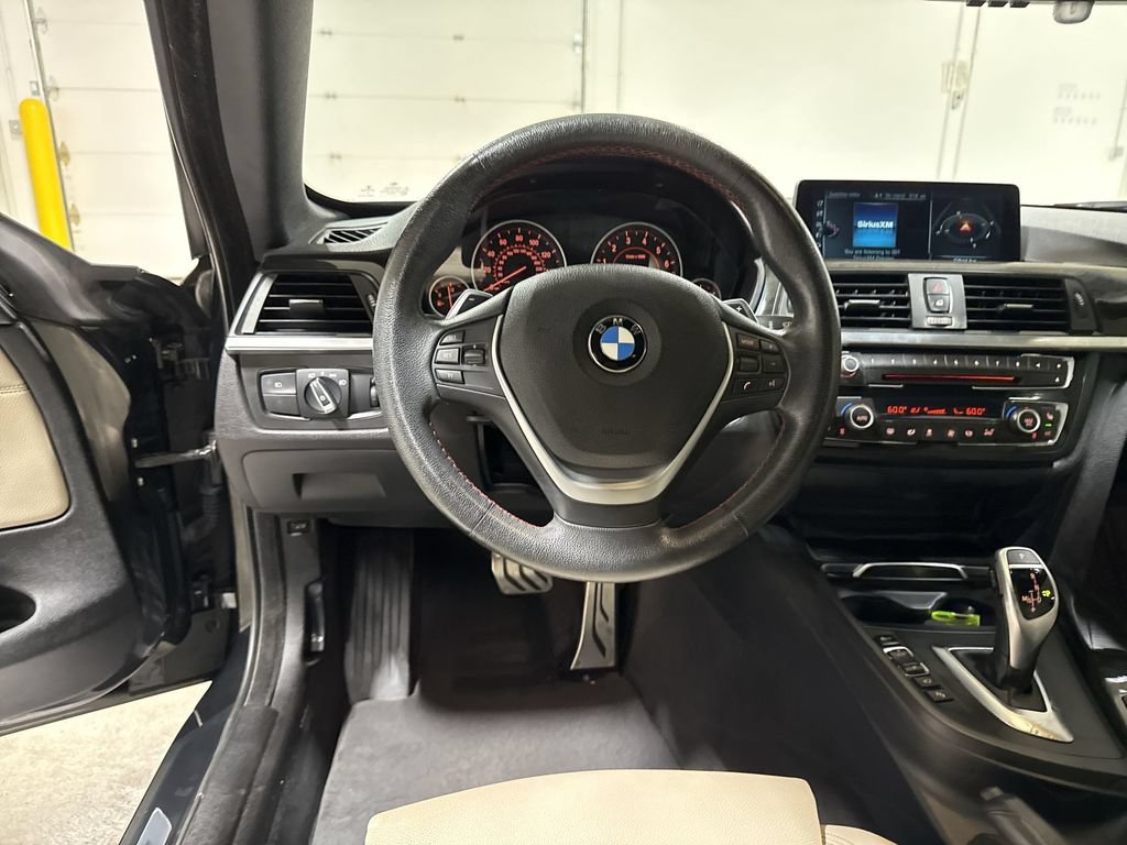 Used 2017 BMW 430i Convertible RWD image 11
