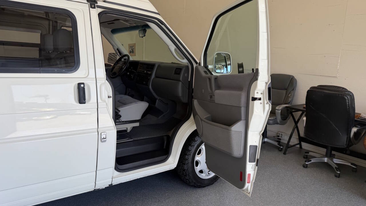 Used 1997 Volkswagen Eurovan Camper FWD image 22