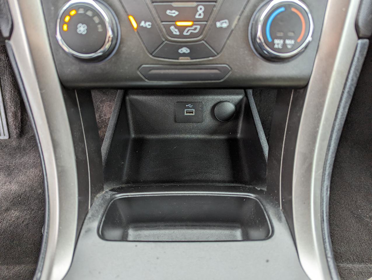 Used 2017 Ford Fusion S image 25