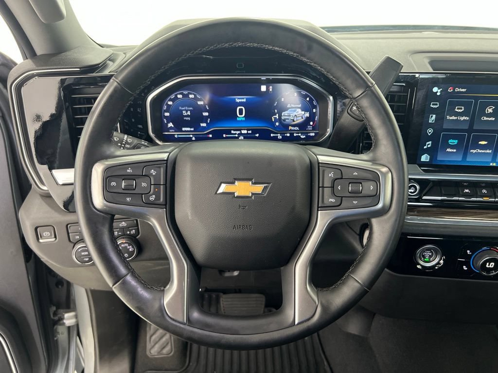 Used 2023 Chevrolet Silverado 1500 LT AWD/4WD image 11