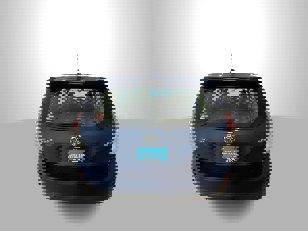 Used 2017 Toyota Prius V Four image 7