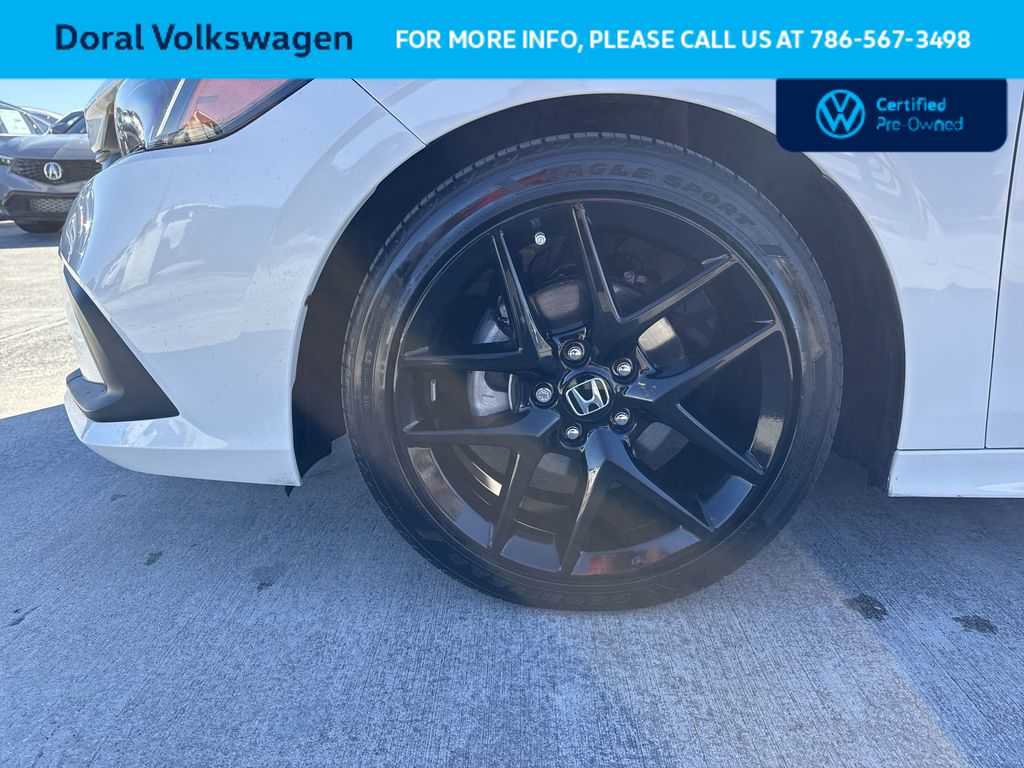 Used 2024 Honda Civic Sport image 10