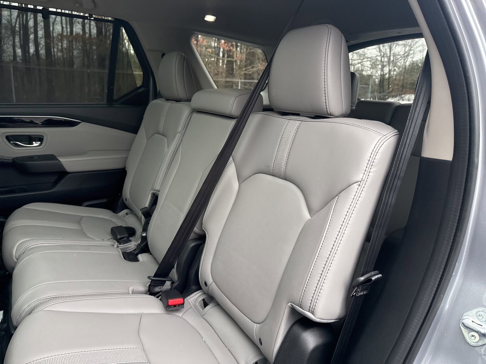 Used 2023 Honda Pilot Touring image 12