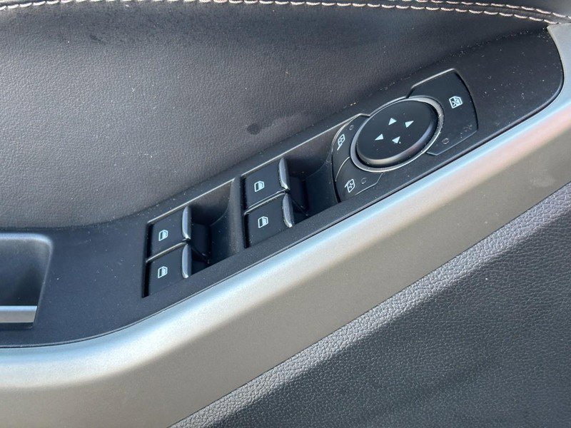 Used 2023 Ford Explorer XLT w/ Equipment Group 202A image 18