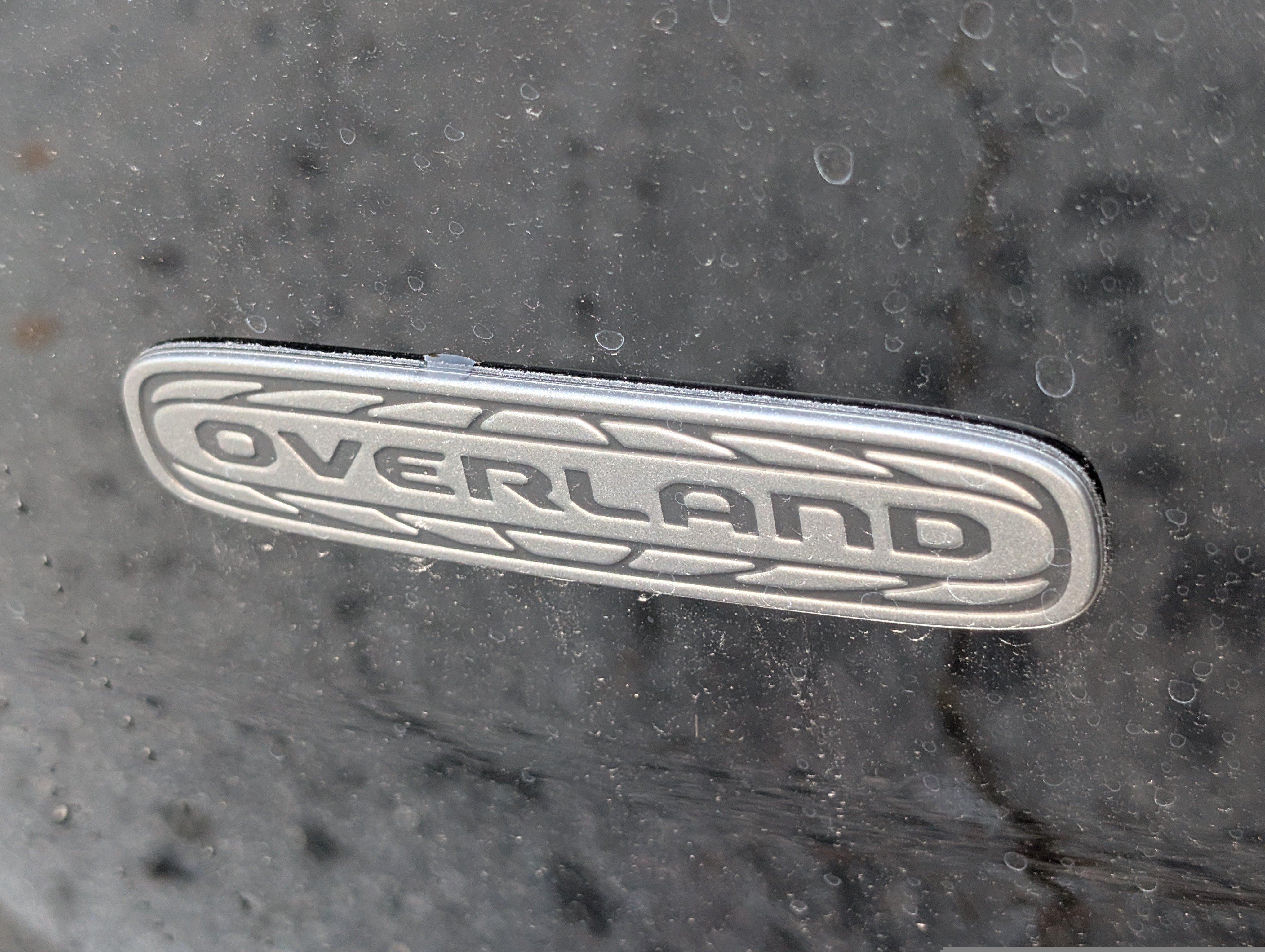 New 2026 Jeep Cherokee Overland w/ Advanced Pro Tech Group AWD/4WD image 8