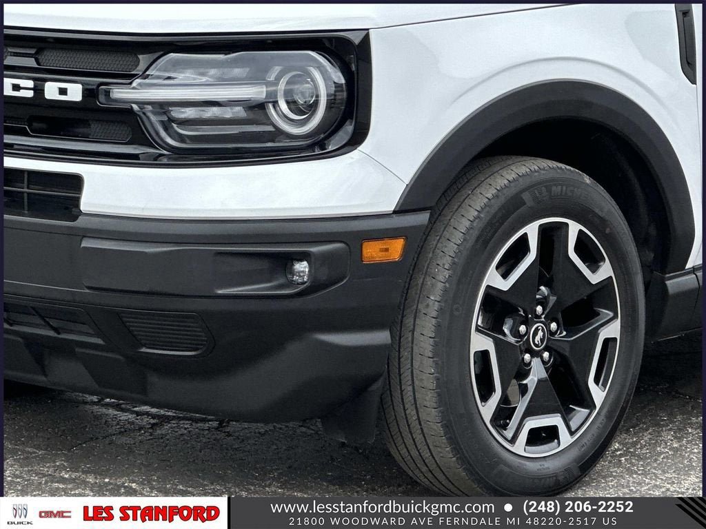 Used 2022 Ford Bronco Sport Outer Banks w/ Tech Package AWD/4WD image 9