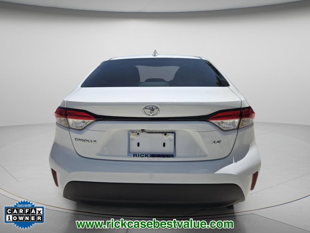 Used 2023 Toyota Corolla LE FWD image 6
