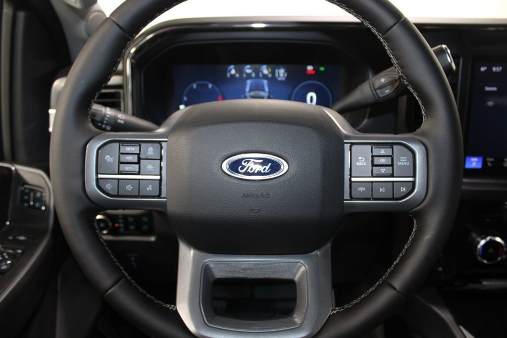 New 2025 Ford F250 Lariat w/ Lariat Ultimate Package image 34
