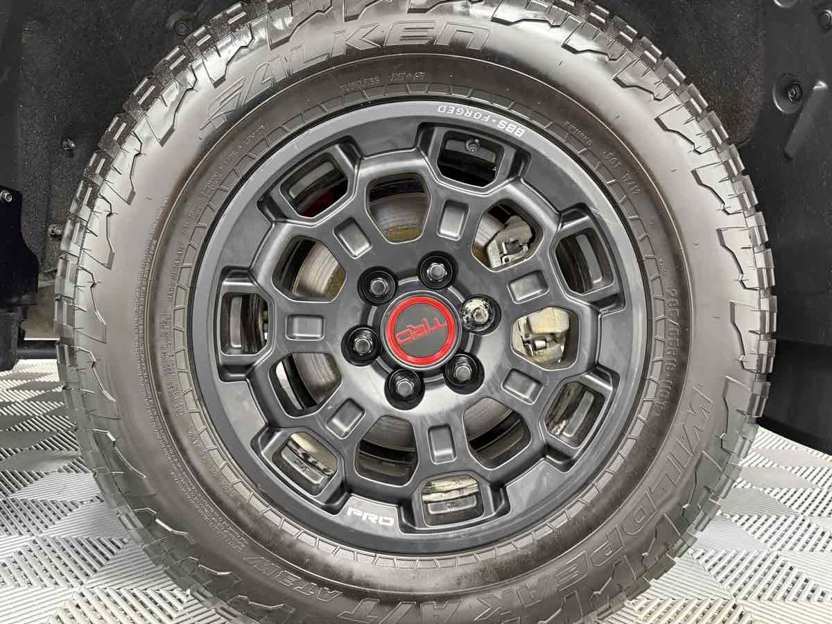 Used 2024 Toyota Sequoia Platinum image 43