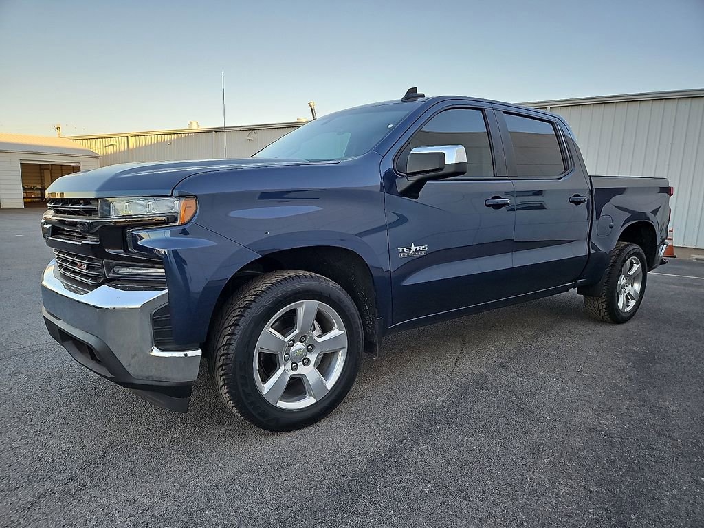 Used 2019 Chevrolet Silverado 1500 LT w/ Texas Edition image 2