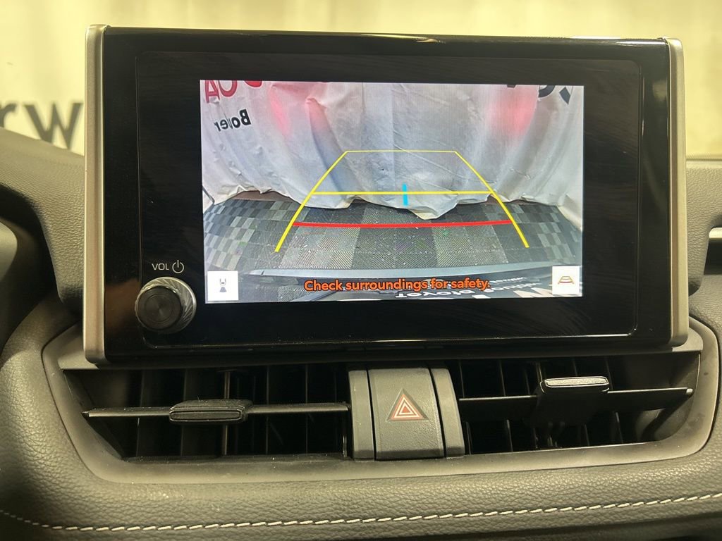 Used 2024 Toyota RAV4 LE AWD/4WD image 26