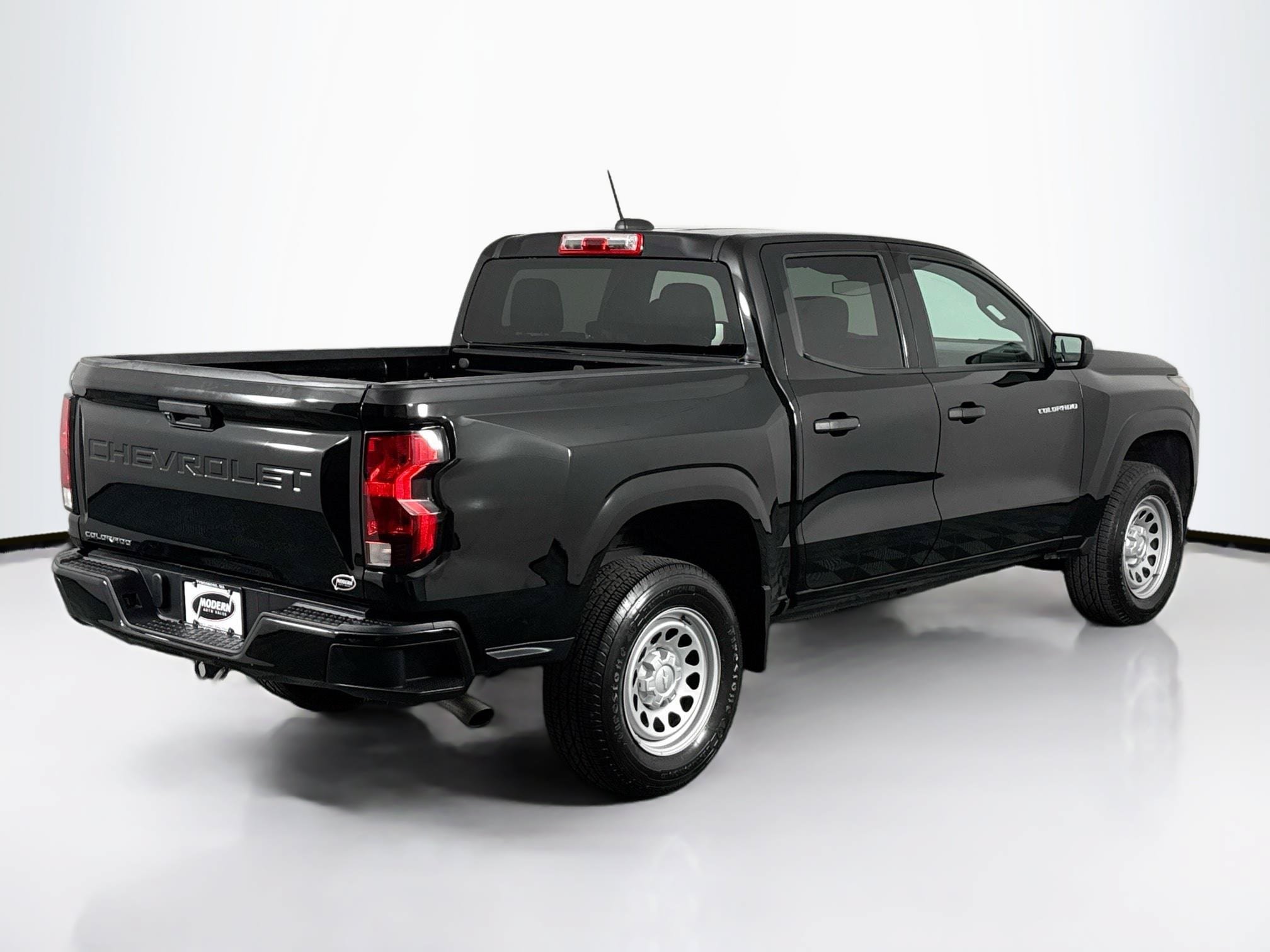 Used 2023 Chevrolet Colorado W/T RWD image 15