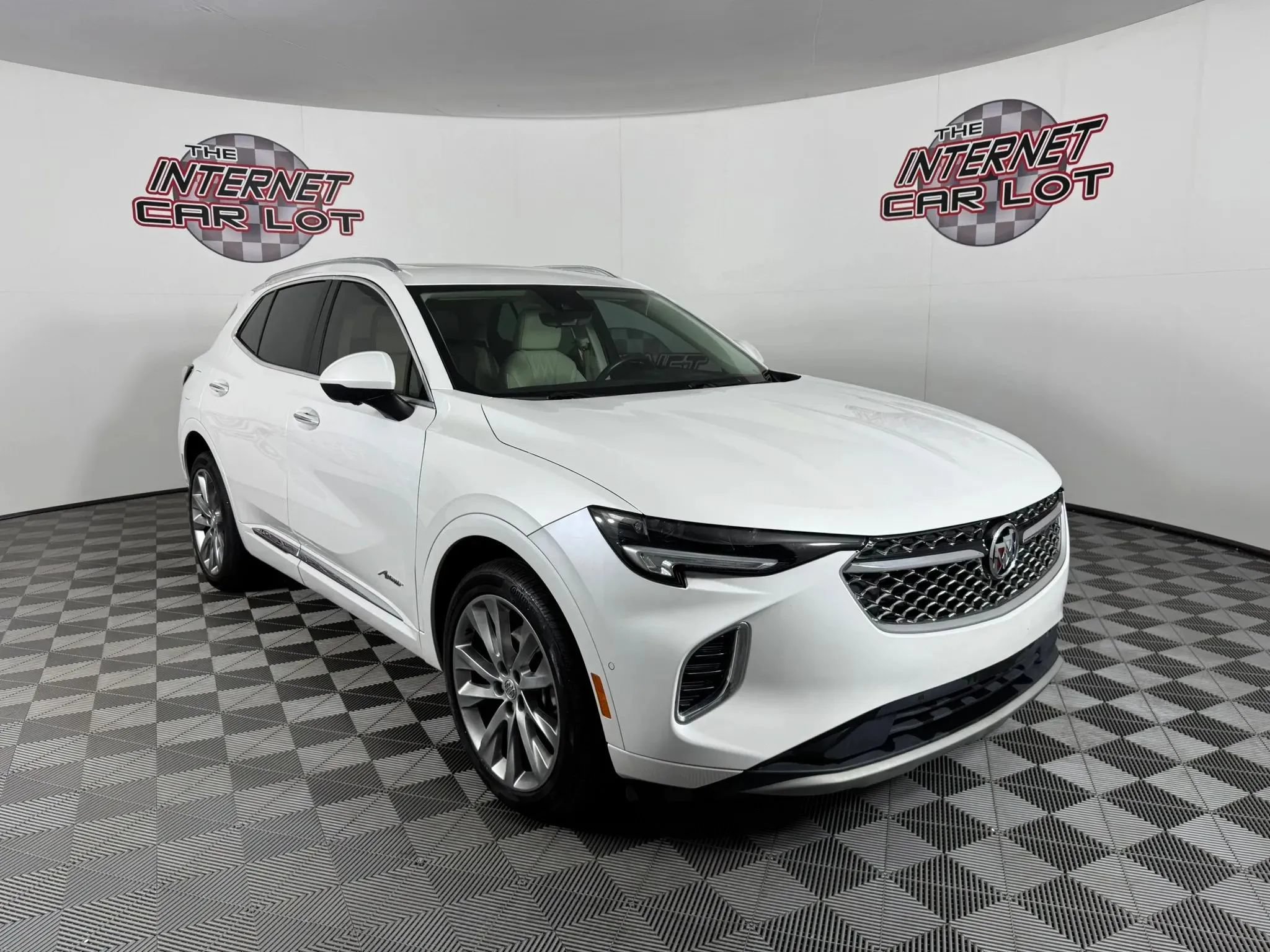 Used 2023 Buick Envision Avenir AWD/4WD image 9