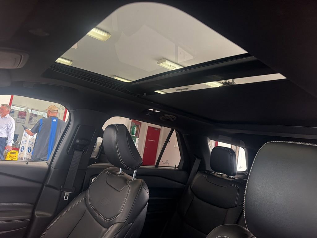 Used 2020 Ford Explorer ST AWD/4WD image 18