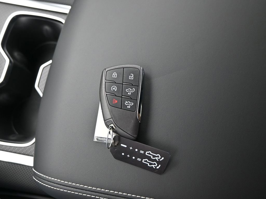 New 2026 GMC Sierra EV Elevation image 18