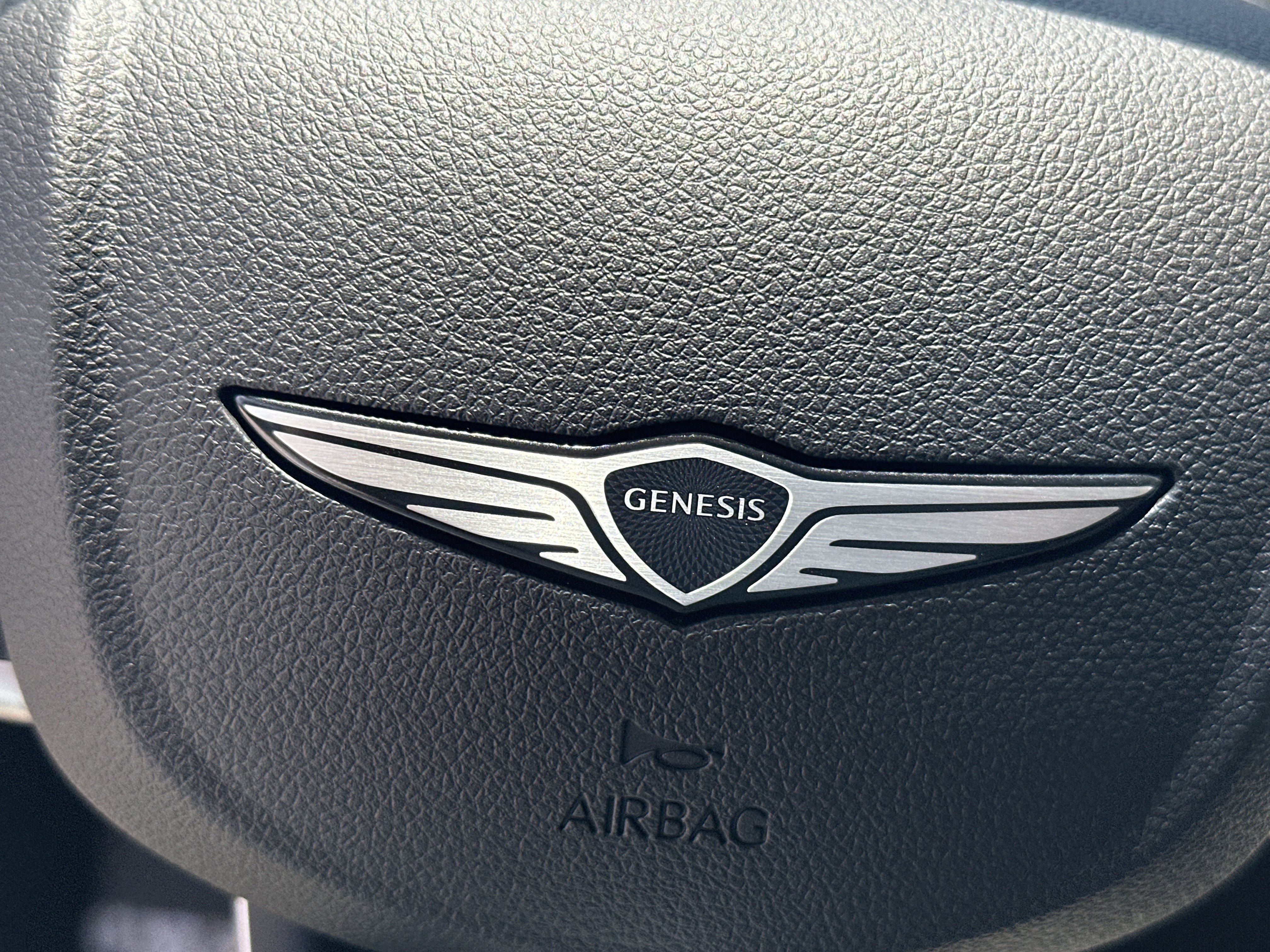 Certified 2026 Genesis GV70 2.5T Advanced AWD/4WD image 25