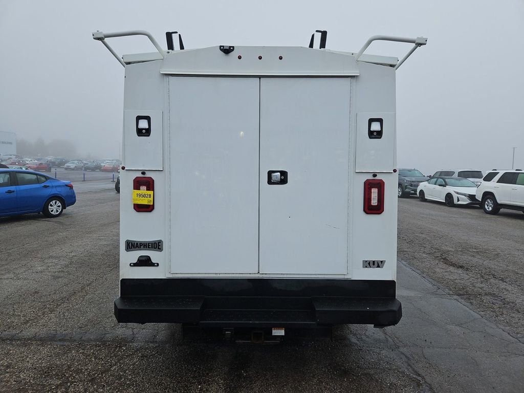 Used 2022 Chevrolet Express 3500 w/ Power Convenience Package image 5