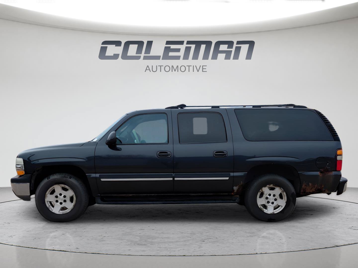 Used 2004 Chevrolet Suburban LT w/ Preferred Equipment Group AWD/4WD image 6