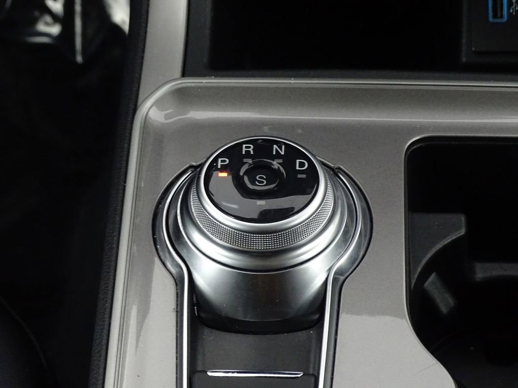 Used 2024 Ford Edge SEL AWD/4WD image 36