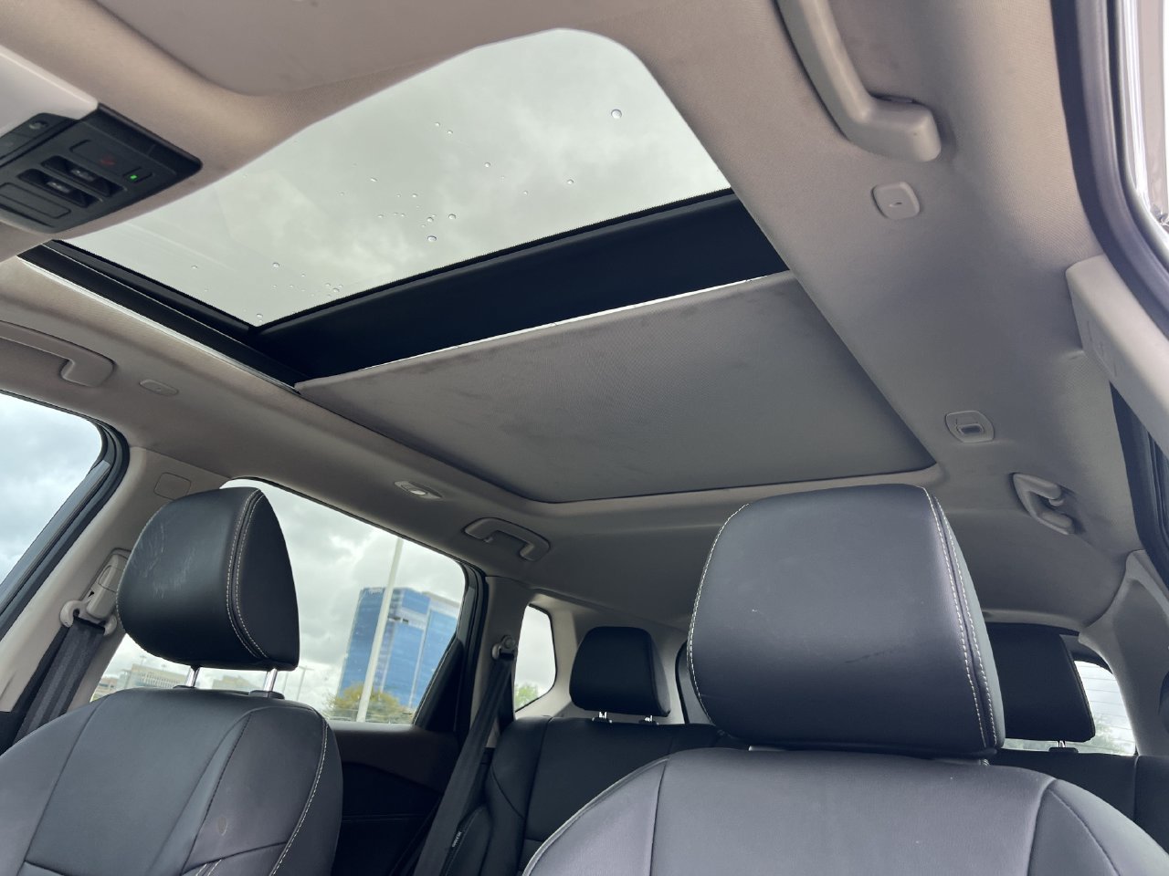 Used 2023 Nissan Rogue SL FWD image 10