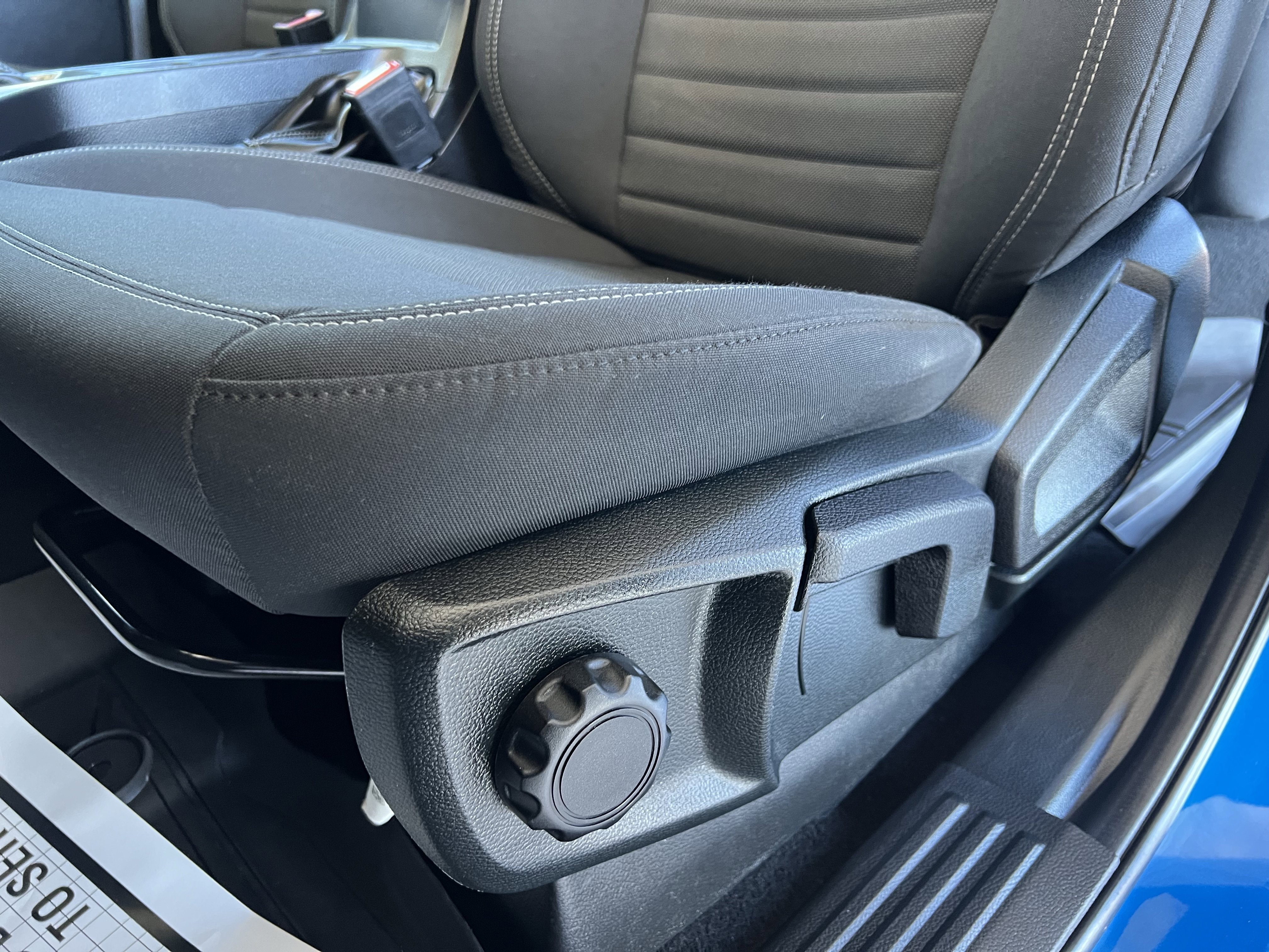 Used 2022 Ford Ranger XLT w/ Equipment Group 301A Mid AWD/4WD image 16