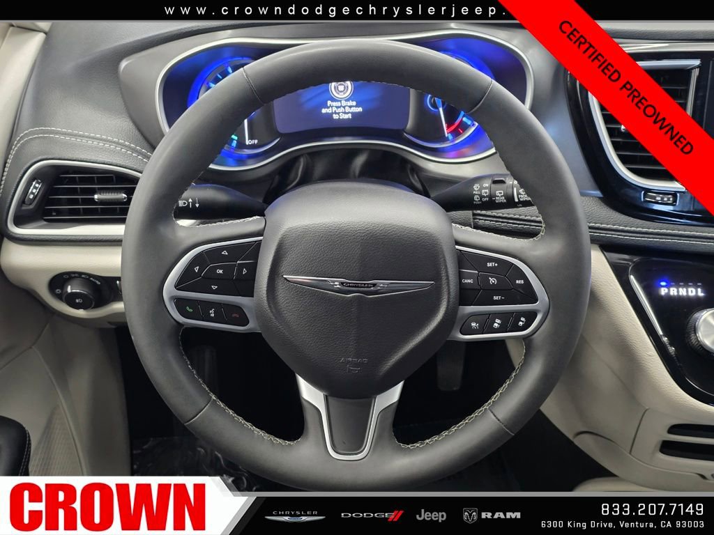 Certified 2024 Chrysler Pacifica Select image 19