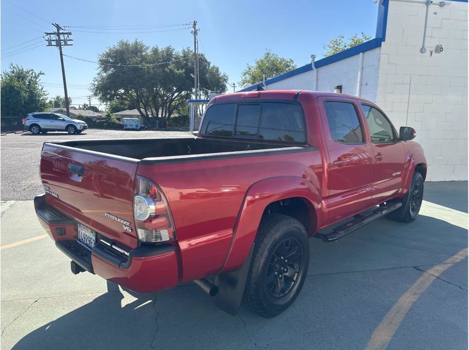 Used 2014 Toyota Tacoma PreRunner w/ Convenience Package RWD image 5