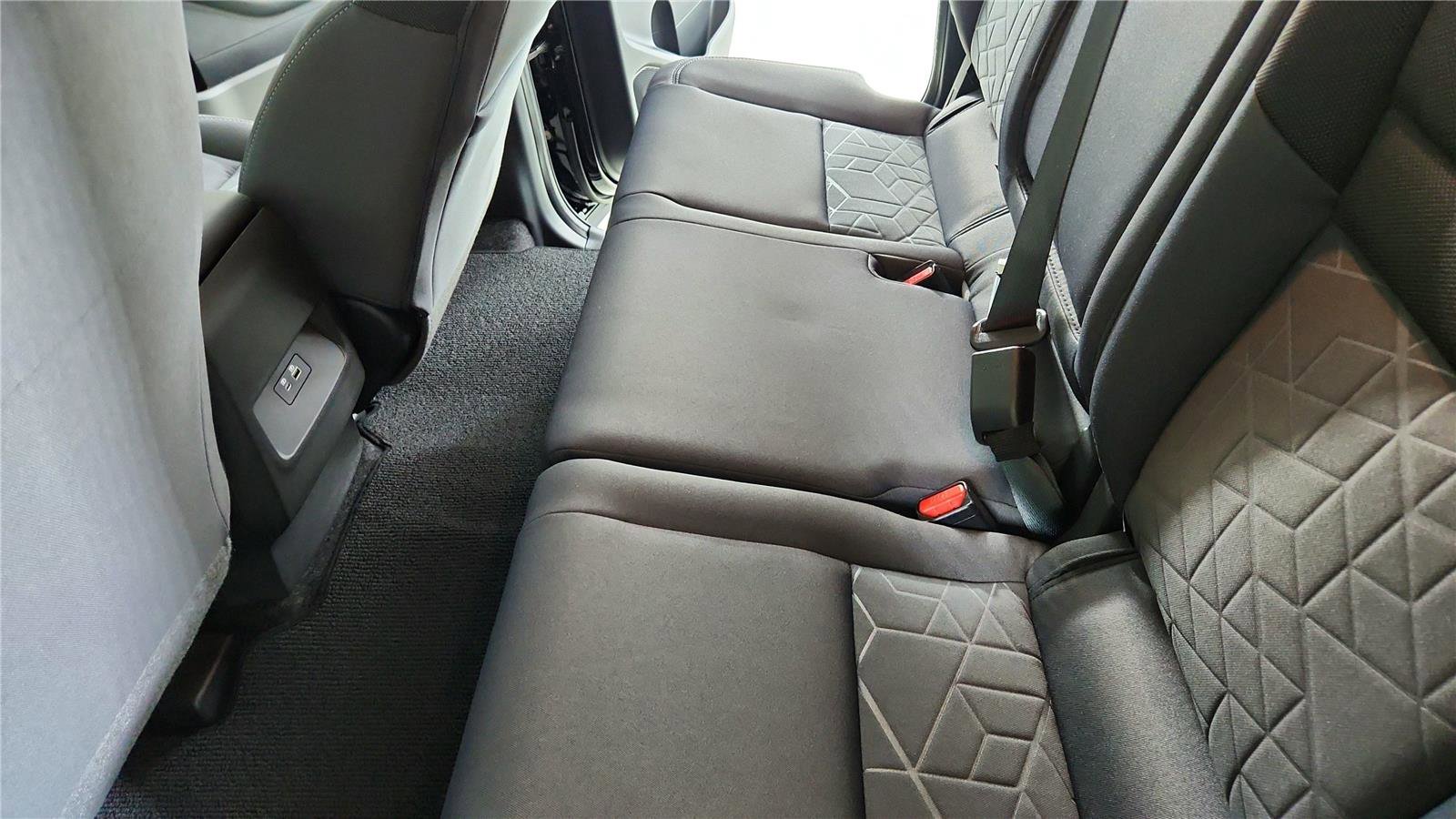 New 2026 Nissan Frontier SV w/ Tow Package image 21