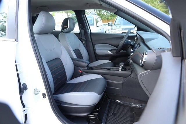 Certified 2023 Nissan Kicks SR w/ SR Premium Package FWD image 23